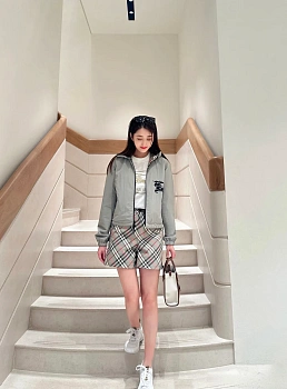 Куртки И Пуховики Женские Burberry 5074950