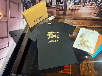 Футболки Женские Burberry 9438134