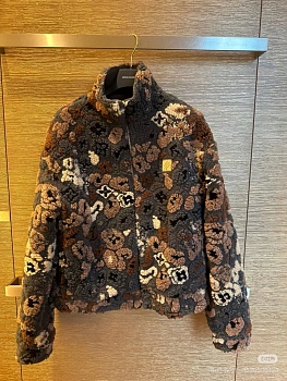 Куртки И Пуховики Женские Louis Vuitton 95300