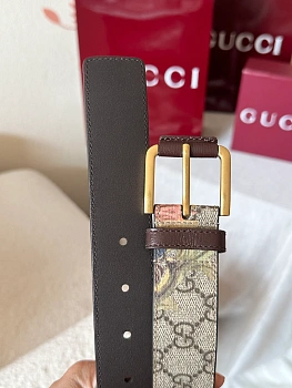 Ремни Gucci 35902