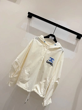 Куртки И Пуховики Женские Chanel 12625488