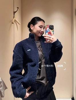 Куртки И Пуховики Женские Prada 395901