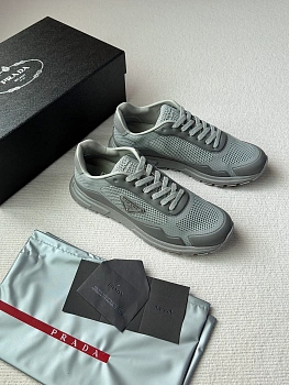 Кроссовки Мужские Prada 13440960