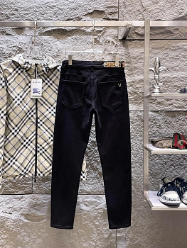 Джинсы Мужские Burberry 877531