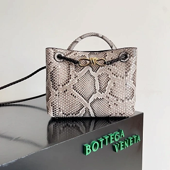 Сумки На Ремне Женские Bottega Veneta 419933
