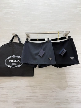 Шорты Женские Prada 11568012
