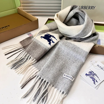 Шарфы Burberry 588312