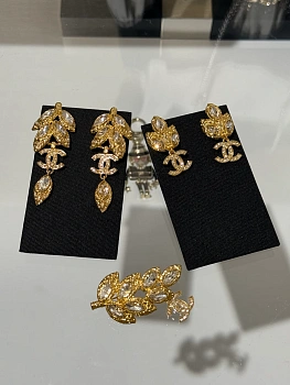 Бижутерия Chanel 5623907