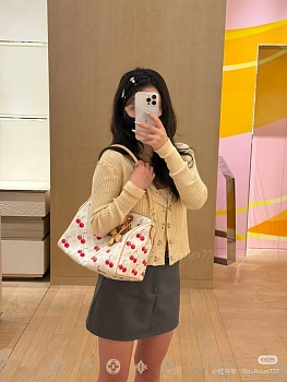 Классические Сумки Женские Louis Vuitton 11564781