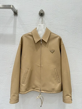 Кожаные Куртки И Дублёнки Женские Prada 10387511