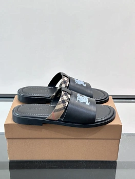 Сандалии Мужские Burberry 13452935