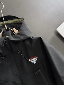 Куртки И Пуховики Женские Fendi 11054664