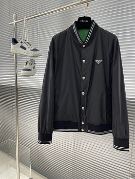 Куртки И Пуховики Мужские Prada 9596387