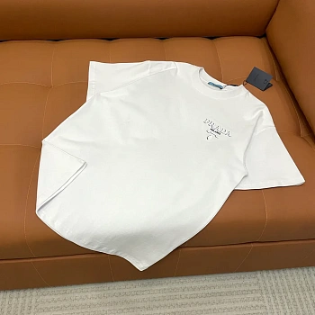 Футболки Женские Prada 12538568