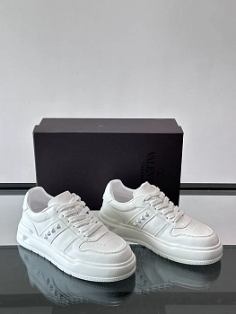 Кроссовки Мужские Valentino 13330543