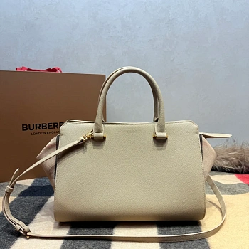 Классические Сумки Женские Burberry 11017439