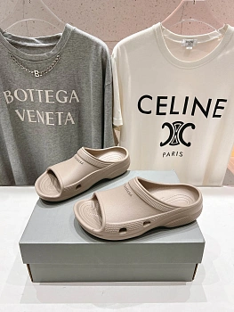 Шлепанцы Женские Balenciaga 15010