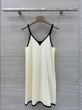 Платья Женские Chanel 9421950