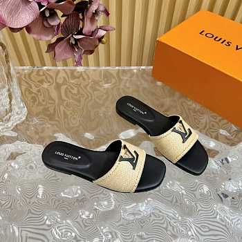 Шлепанцы Женские Louis Vuitton 629241