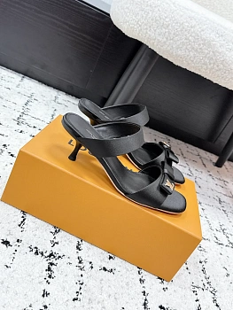 Босоножки Женские Louis Vuitton 13070820