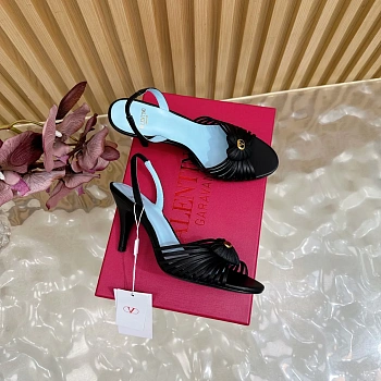 Босоножки Женские Valentino 10068110