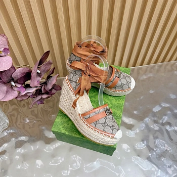 Туфли Женские Gucci 805037