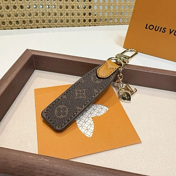 Ключницы Louis Vuitton 822792
