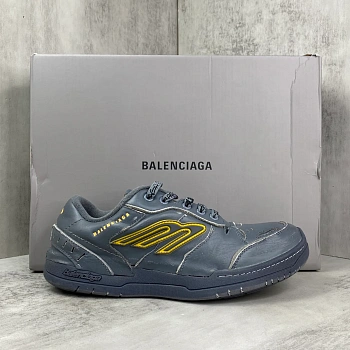 Кроссовки Женские Balenciaga 10247860