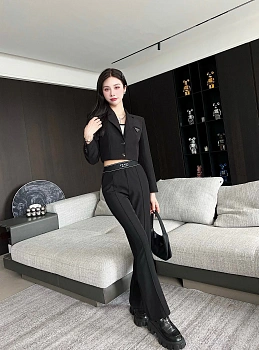 Костюмы Женские Prada 907037
