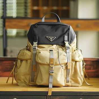 Рюкзаки Женские Prada 23823