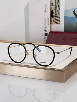 Очки Gucci 102435