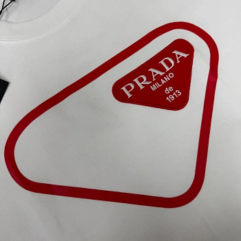 Футболки Женские Prada 10692114