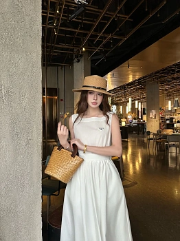 Платья Женские Prada 11470281