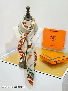 Шарфы Hermes 73033