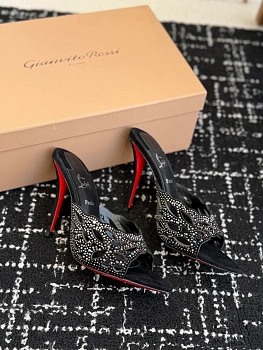 Туфли Женские Christian Louboutin 1561396