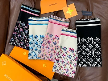 Шарфы Louis Vuitton 318428