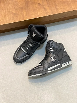 Кроссовки Мужские Louis Vuitton 149234