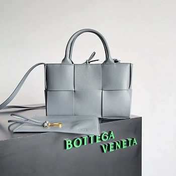 Сумки На Ремне Женские Bottega Veneta 419980