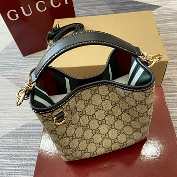 Классические Сумки Женские Gucci 11872188