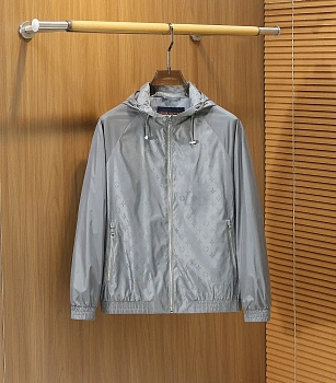 Куртки И Пуховики Мужские Louis Vuitton 9949815