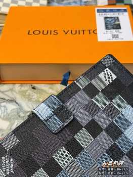 Классические Сумки Женские Louis Vuitton 11888363