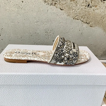 Шлепанцы Женские Christian Dior 32690