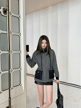 Куртки И Пуховики Женские Prada 978437