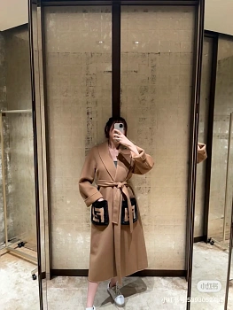 Пальто Женские Fendi 2232813