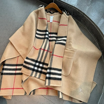 Пальто Женские Burberry 412356