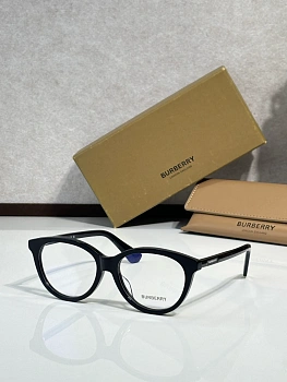 Очки Burberry 770077