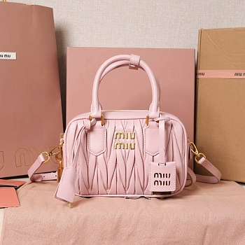 Классические Сумки Женские Miu Miu 11402752