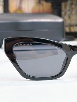 Очки Balenciaga 11431545