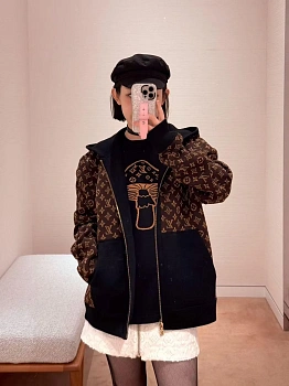 Куртки И Пуховики Женские Louis Vuitton 252744