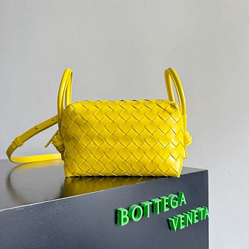 Сумки На Ремне Женские Bottega Veneta 11655665